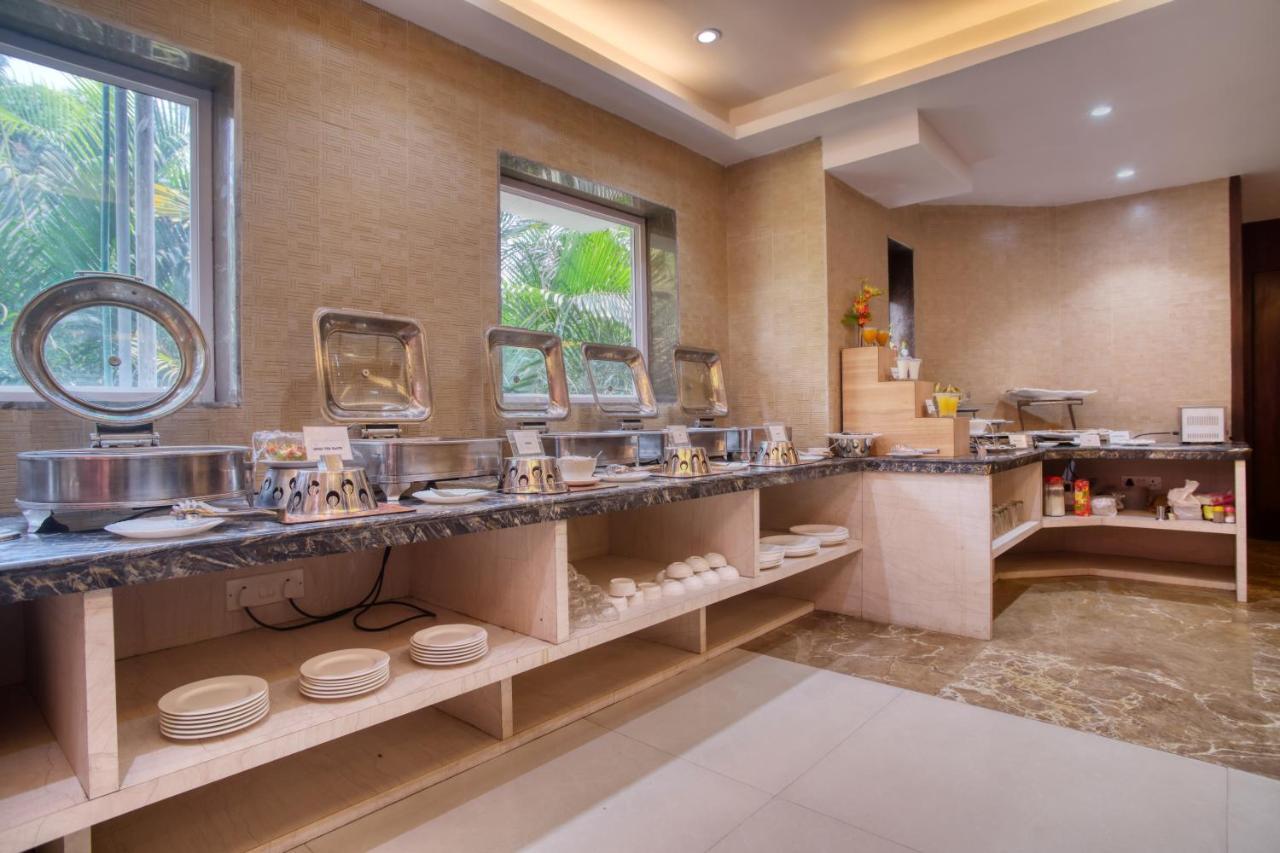 Roland Hotel Калькутта Экстерьер фото